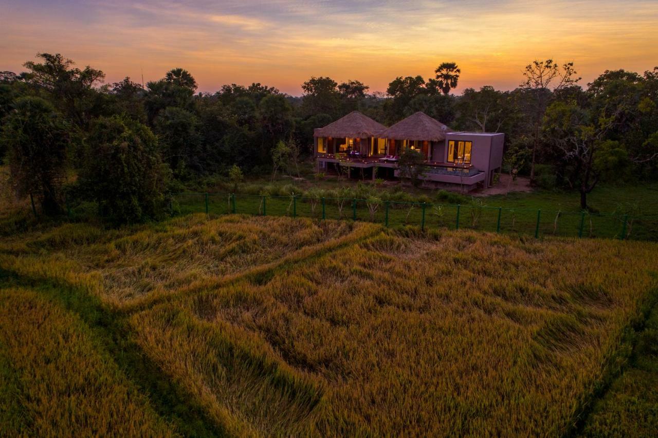 Uga Ulagalla - Anuradhapura Sigiriya Exteriör bild
